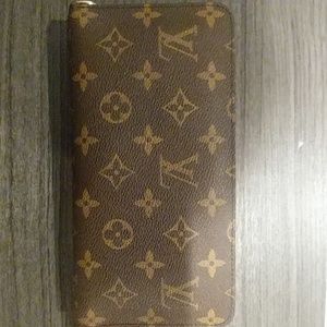 Pre Owned Authentic Louis Vuitton wallet